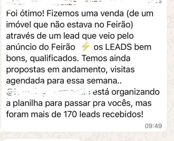 Mensagem de cliente sobre venda de imóvel, leads qualificados, propostas em andamento e mais de 170 leads recebidos